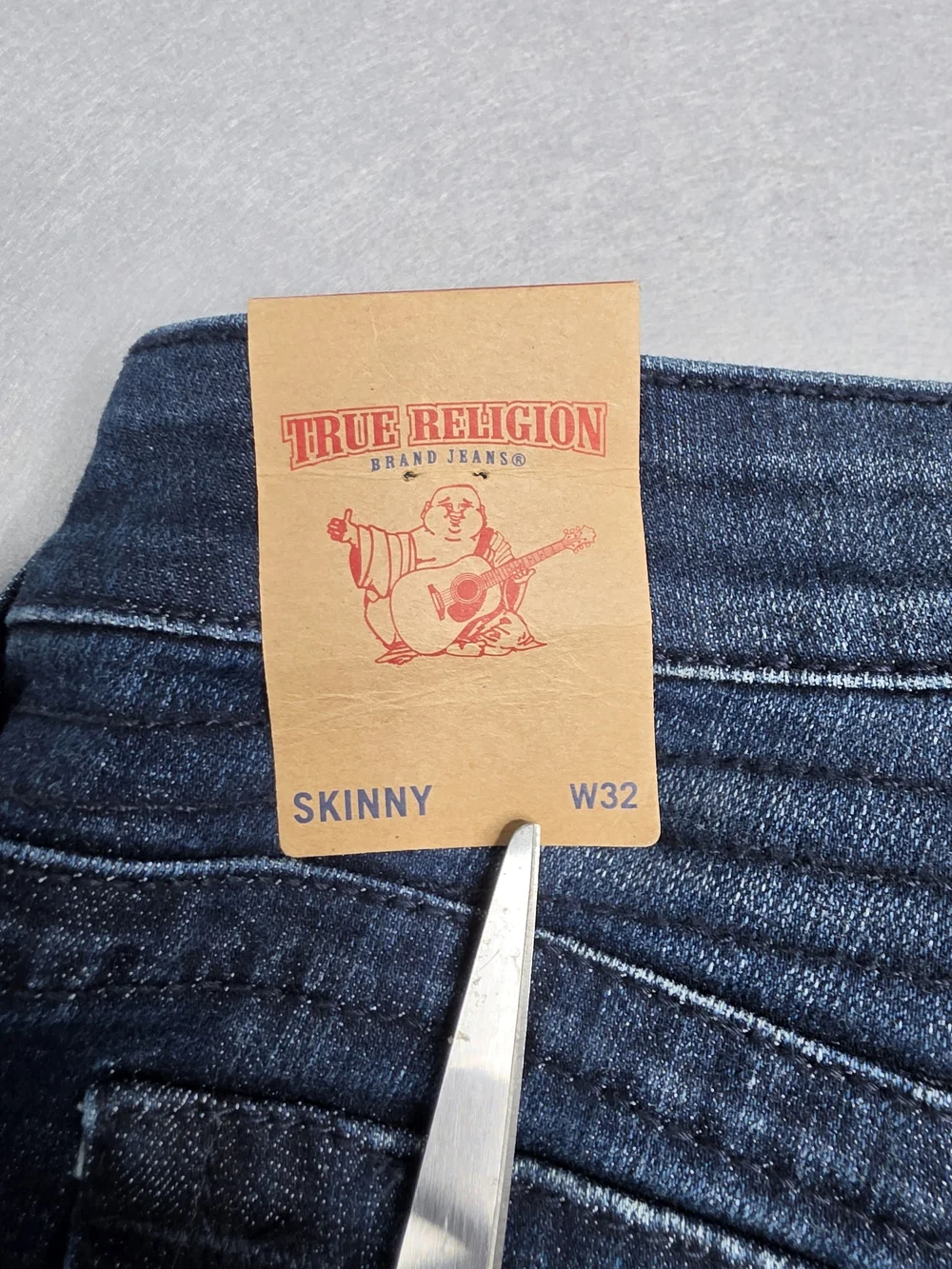 True Religion Men's Dark Indigo Moto Skinny Jeans Size 32‎ NWT